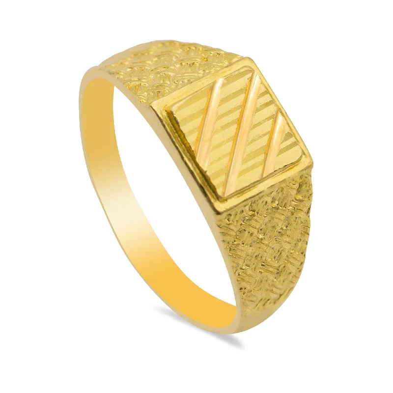 ladies luxury rings-22K Yellow Gold Ring W/ Diamond Cut Square for Men