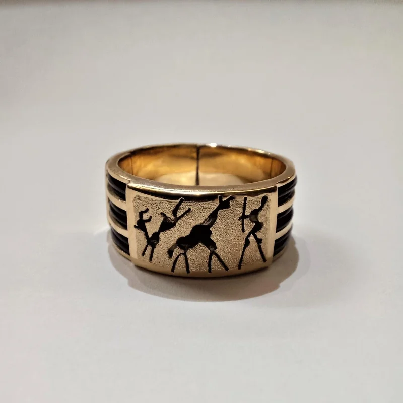 ladies minimalist rings-Elephant Hair Rockart Yellow Gold Ring