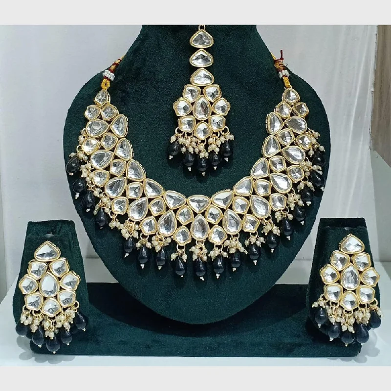 ladies luxurious pendant necklaces-Kavita Art Gold Plated Crystal Stone And Pearls Necklace Set