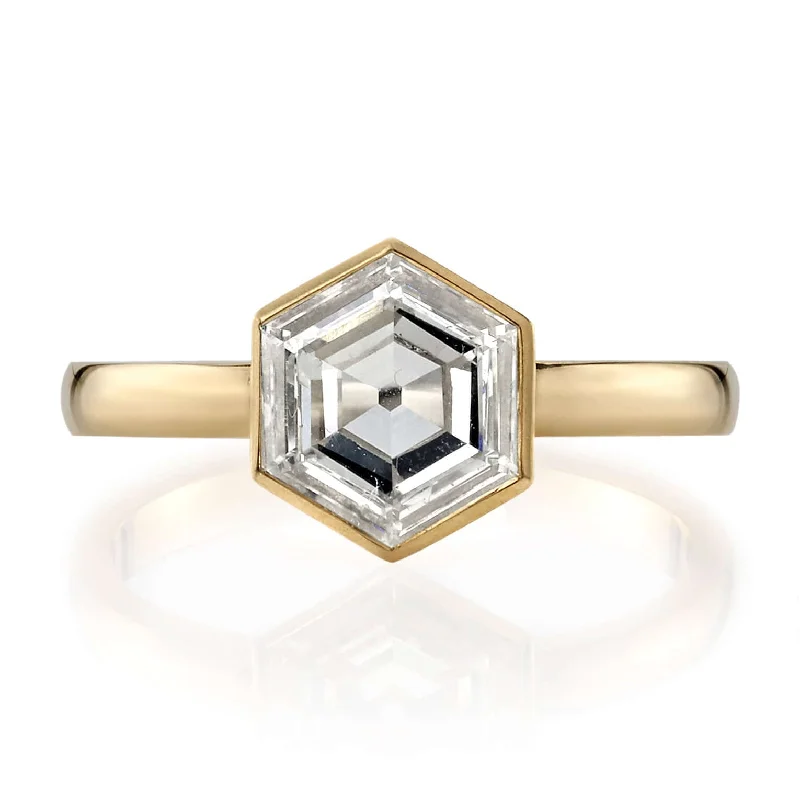 ladies men’s style rings-WYLER