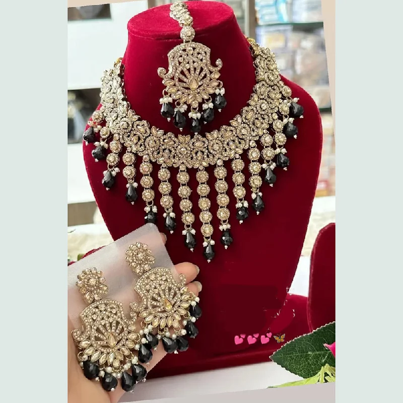 ladies romantic necklaces-FS Collection Gold Plated Crystal Stone And Pearls Necklace Set