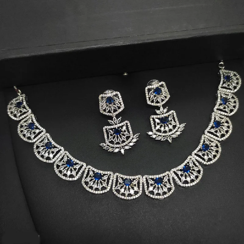 ladies luxurious pendant necklaces-Aamrapali Silver Plated AD Necklace Set