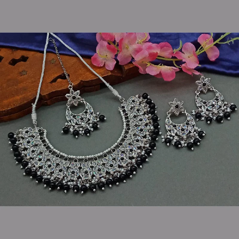 ladies short necklaces-Sai Fashion Silver Plated Crystal Stone And Pearls Necklace Set