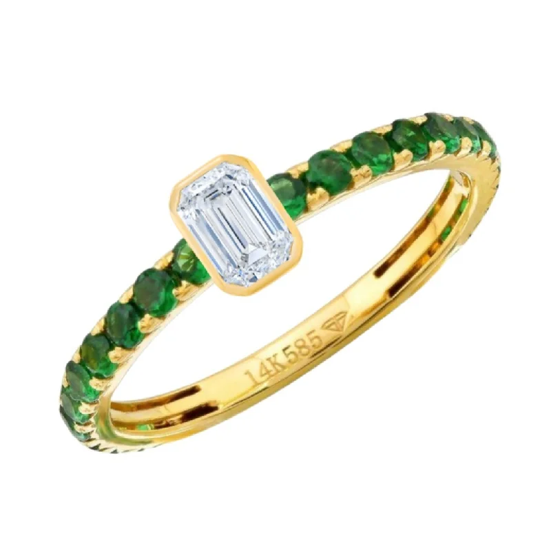 ladies sapphire rings-Gemstone Band Ring with Center Emerald