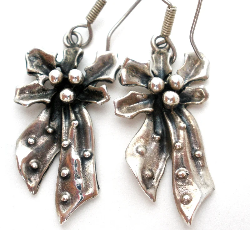 ladies vintage stud earrings-Vintage Holly & Bow Earrings Mexican Sterling Silver